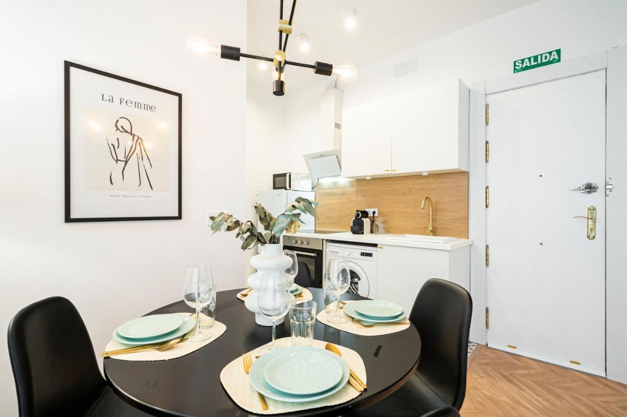 For You Rentals Apartamento Temporal Delicias Madrid Ccr9 Buitenkant foto